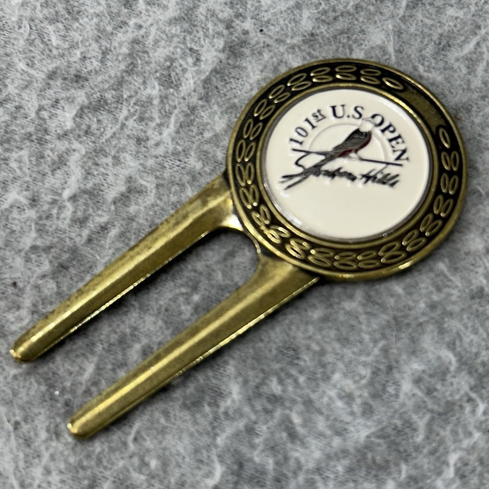 US Open Southern Hills Golf Divot Tool Ball Marker Gold Tone 101st New